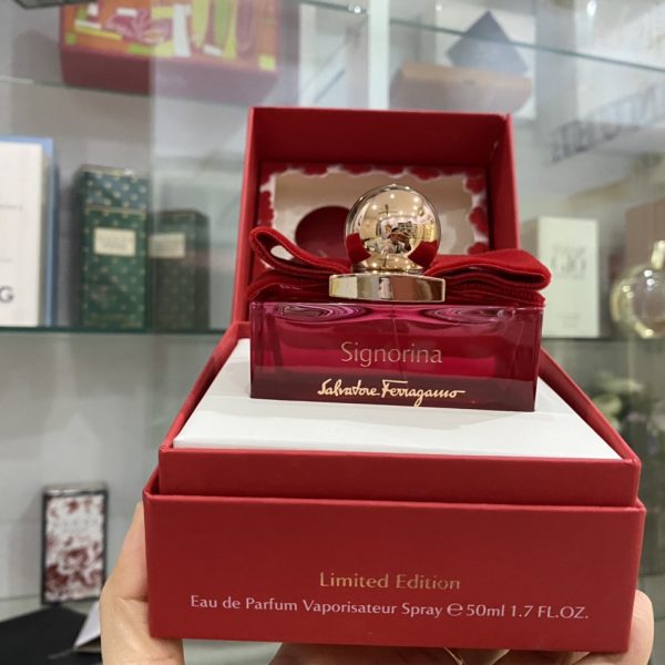 signorina-đỏ-nhạt-edp